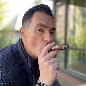 Meet your Posher, Giuseppe